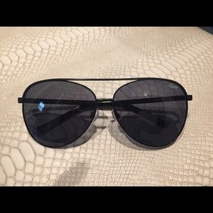 Quay Australia Vivienne Sunglasses- Black/Smoke